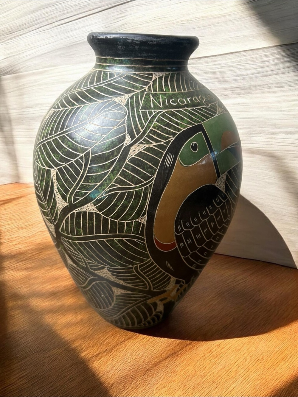 Signed Nicaraguan Toucan Sgraffito Pottery Vase 7”